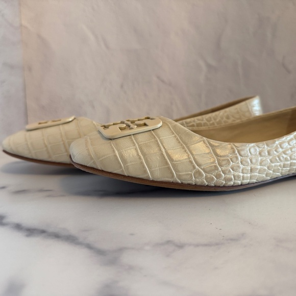 Tory Burch Georgia Square-Toe Croc-Embossed Cream Colored Ballet Flats | W-8.5 - Picture 6 of 14
